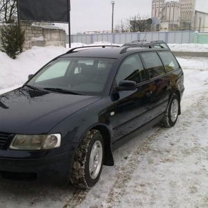 Volkswage Passat 2000г 1, 9 tdi универсал темно-синий