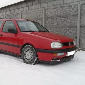 Volkswagen Golf 3,  УНИВЕРСАЛ,  1, 6 бензин, 